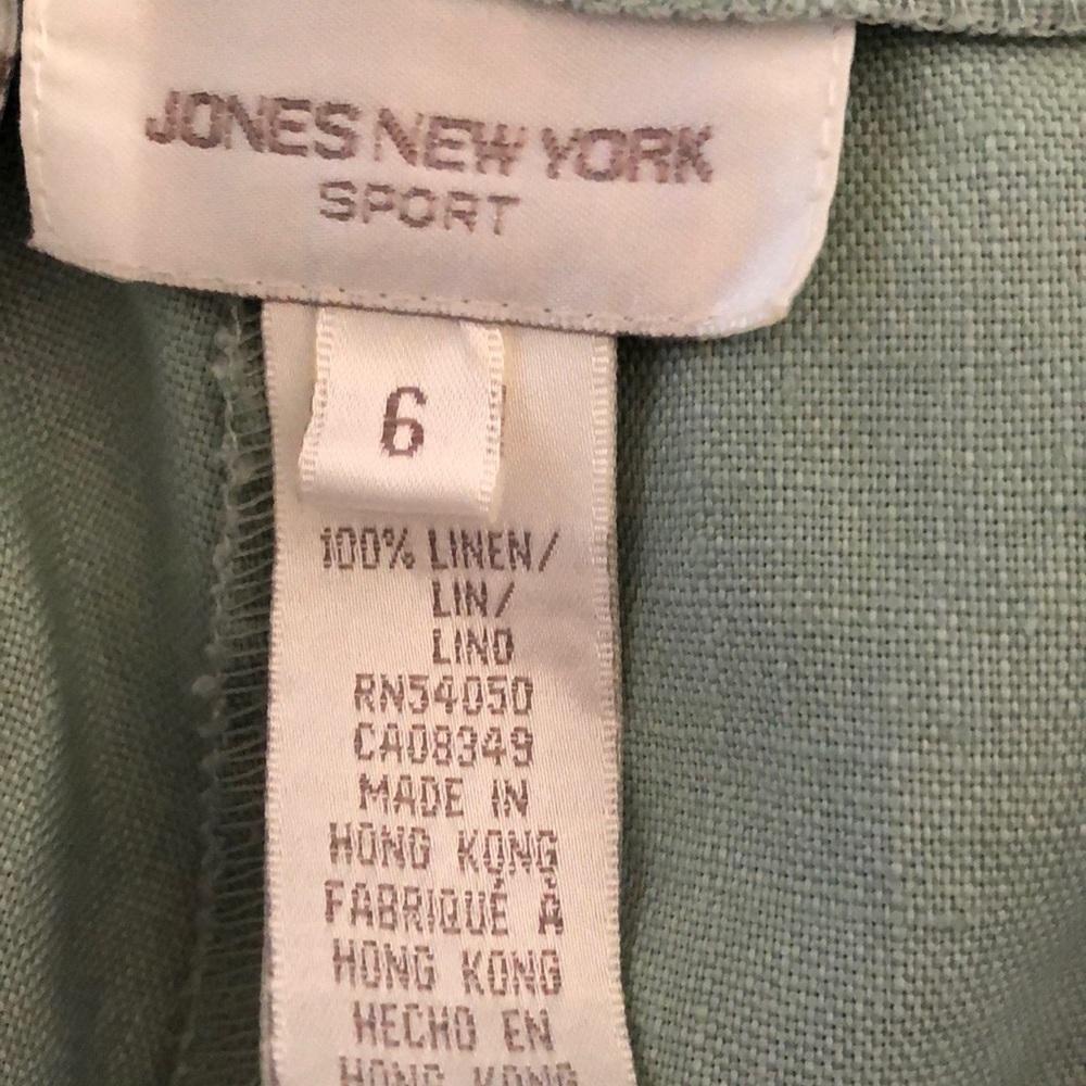 Linen slacks - Picture 2 of 7